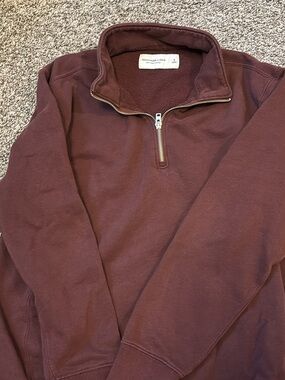 Abercrombie & Fitch Men's Half-Zip Sweater - Maroon